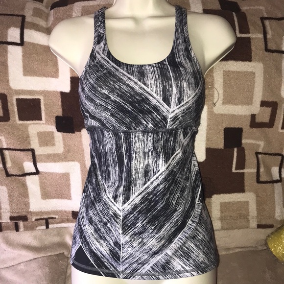 LULULEMON cross back tank heat wave black and white size 4 - Picture 6 of 14